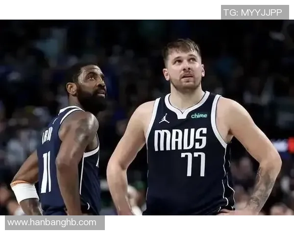 2018年勇士与独行侠激战回顾：巅峰对决中的精彩瞬间与战术分析