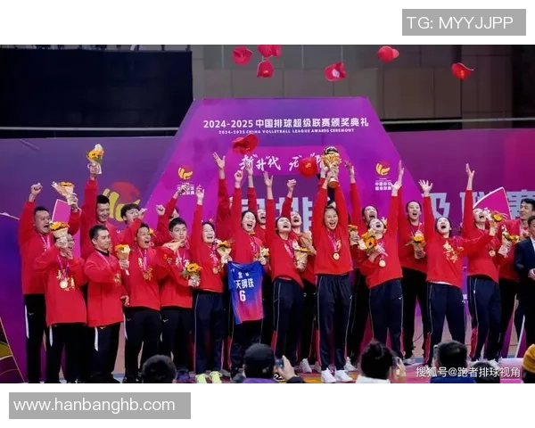 上海女排迎战江苏女排巅峰对决精彩纷呈期待赛场上的激烈较量 上海女排迎战江苏女排巅峰对决精彩纷呈期待赛场上的激烈较量