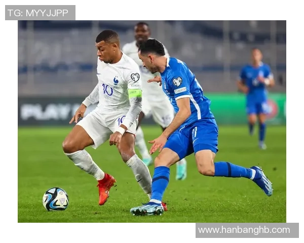 姆巴佩如何在赛场上展现超凡实力与领导魅力引领法国队走向辉煌