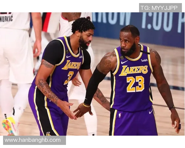 湖人对决热火精彩直播回顾与赛后分析尽在这里 湖人对决热火精彩直播回顾与赛后分析尽在这里